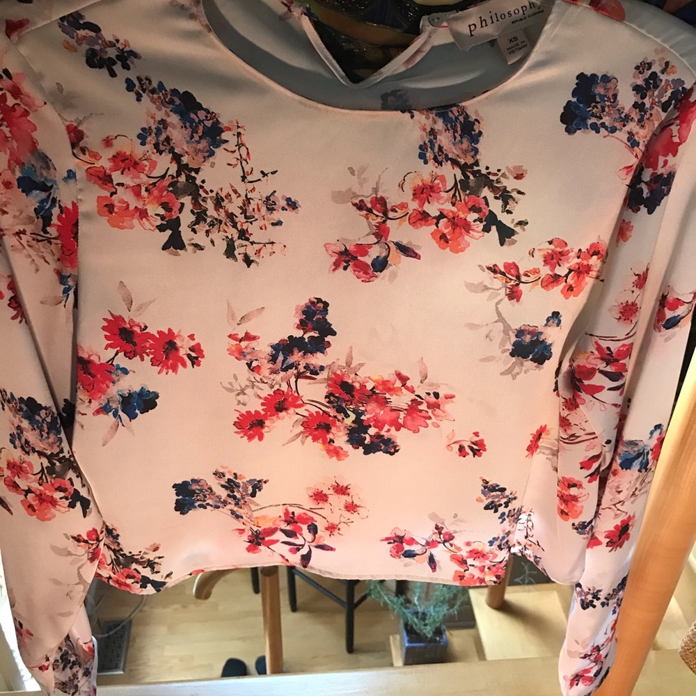Silk blend floral crop blouse